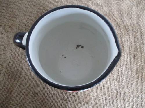 Beautiful Vintage Old Fashioned Enamel Jug With Lovely Floral Decorations