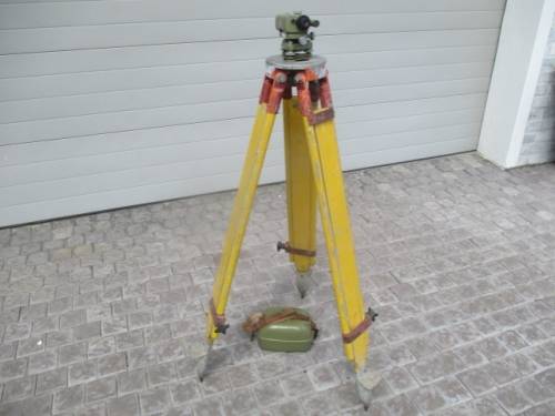 Complete Vintage Wild Heerbrugg NK10 - 105945 Switzerland Dumpy Level On Original Wooden Tripod