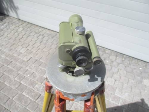 Complete Vintage Wild Heerbrugg NK10 - 105945 Switzerland Dumpy Level On Original Wooden Tripod