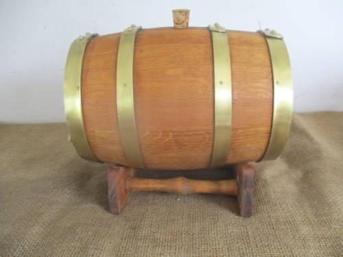 For Isak Bid Only - Beautiful Vintage Oak Wine Barrel With Brass Tap & Straps....