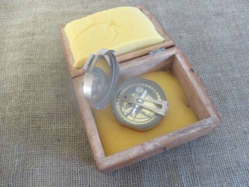 Beautiful Vintage Brass Stanley London Natural Sine Compass In LovelyTapped Wooden Box   +- 1940's