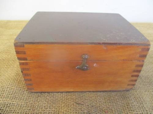 Beautiful Vintage Brass Stanley London Natural Sine Compass In LovelyTapped Wooden Box   +- 1940's