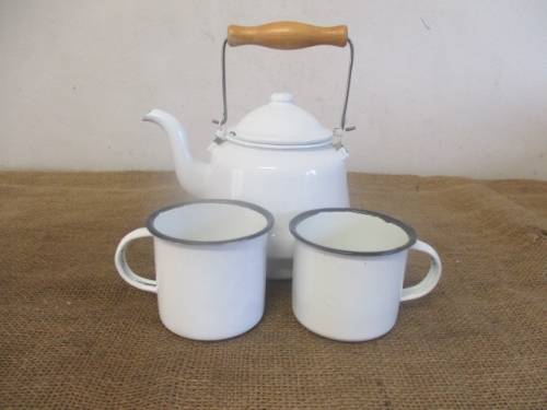 Lovely Old Fashioned Enamel Coffee Kettle With Two Enamel Mugs