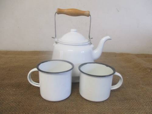 Lovely Old Fashioned Enamel Coffee Kettle With Two Enamel Mugs