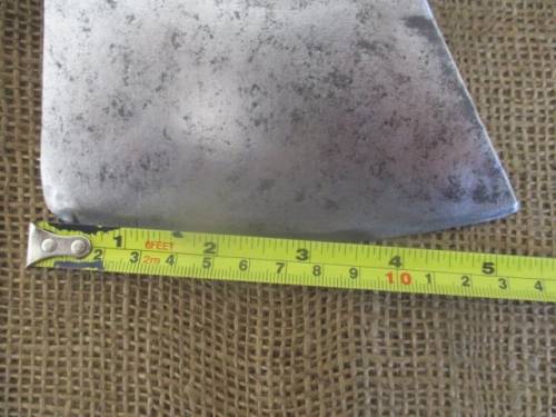 Magnificent Solid Steel Vintage Wood Spliting Axe               Made In England