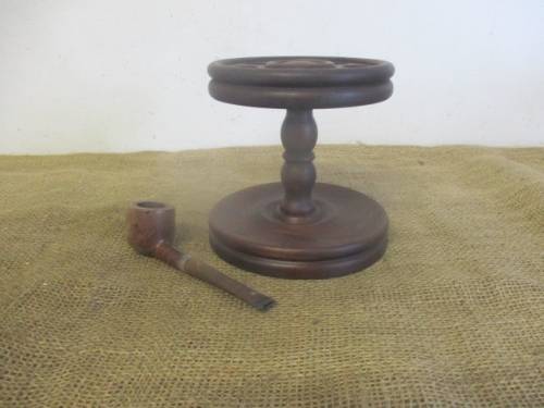 Nice Vintage Wooden Eight Pipe Stand With One Lonely Single Smoking Pipe