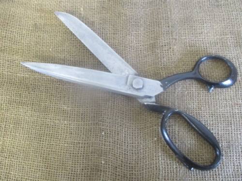Rare Size - Vintage 12" Garantito Martellato Tailor's Shears       Made In Italy