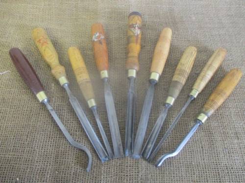 Great Selection Of Nine Nice Vintage Wood Carving Chisels