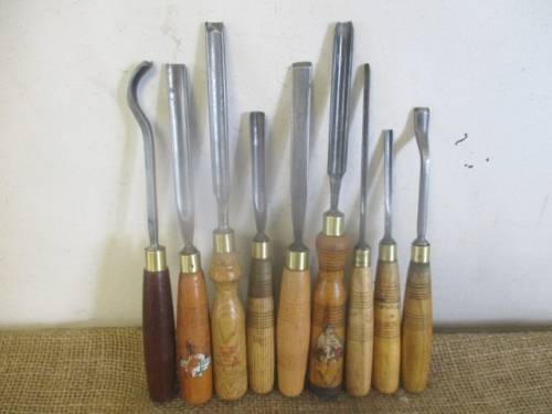 Great Selection Of Nine Nice Vintage Wood Carving Chisels