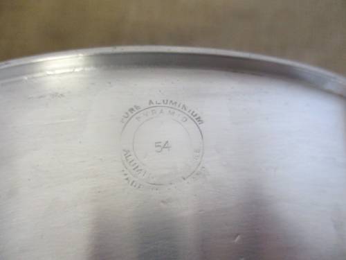 Very Rare Genuine Vintage Pure Aluminum Pyramid 54 4 Pint Lidded Pot   Made In England