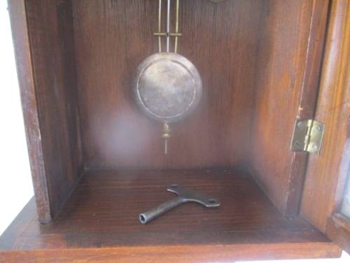 Real Beautiful Vintage Wall Clock With Key     Early 1900's