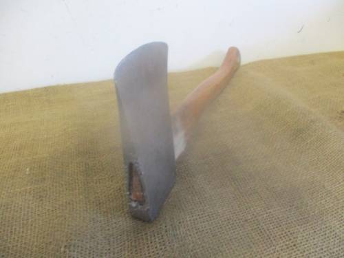 Nice Very Old 2lb Small Solid Steel Wood Hand Axe                       Made In China