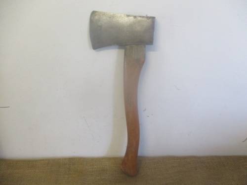 Nice Very Old 2lb Small Solid Steel Wood Hand Axe                       Made In China