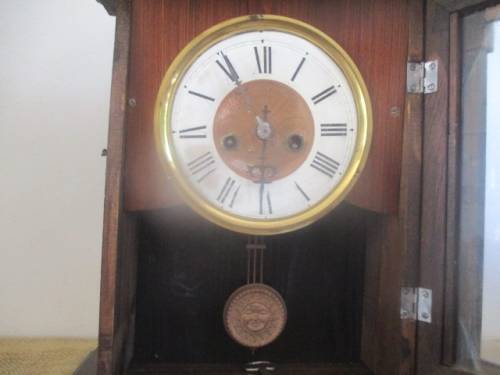 Very Old Vintage Wall Clock With Key             Early 1900's