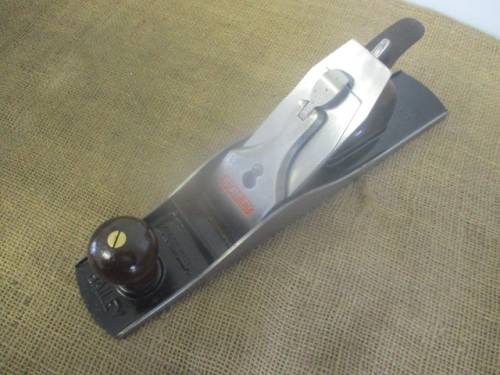 The Role Model...... Lovely Stanley Bailey No 5 1/2 Smoothing Plane.     Made in USA