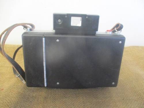 Rare Vintage Polaroid Automatic 100 Land Camera               1963