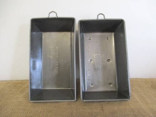 Two Very Beautiful And Sturdy Vintage Metal Bread Pans                       Made In England