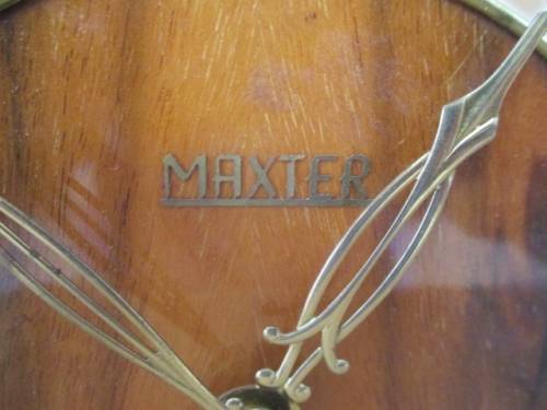 Lovely Vintage Maxter Mantle Clock With Winding Up Key