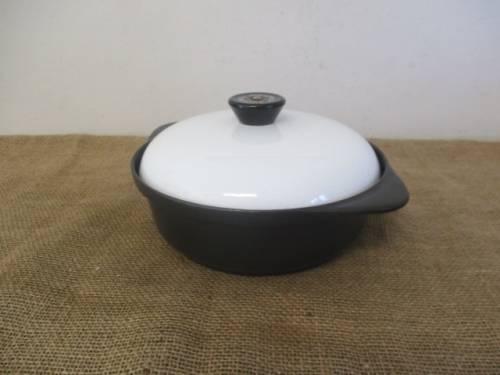 Get Yourself This Unbeatable Lifetime No 8 Cookwell Ovenproof Cast Iron Casserole