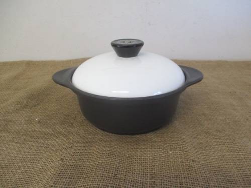 For Absolute Cooking Pleasure Get Yourself This No 7 Cookwell Ovenproof Cast Iron Casserole