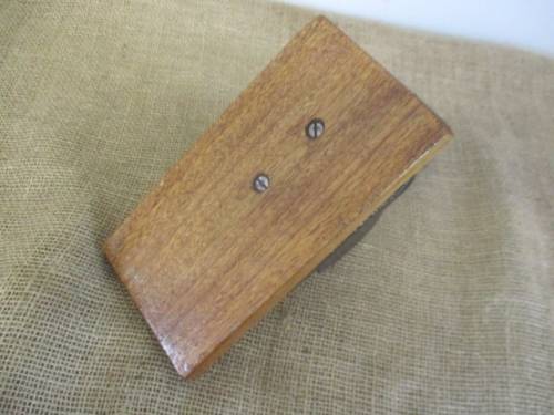 Beautiful Vintage Heavy Duty Solid Cast Iron Walton Stationary Paper Punch