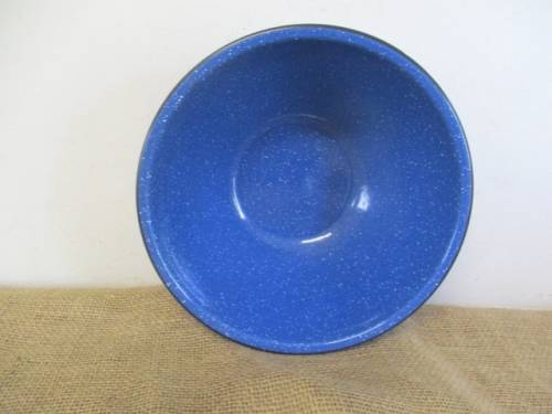 Beautiful Sizable Blue Speckled Old Fashioned Enamel Dish