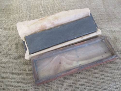 Vintage Smith`s `The Symbol Of Sharpening` Double Sided Sharpening Stone In Wooden Holder
