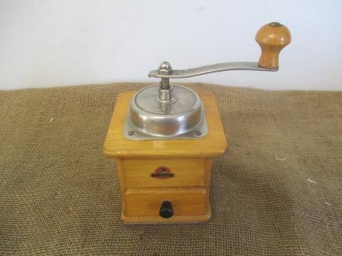A Splendid Vintage Zassenhaus Wooden And Metal Coffee Grinder                West Germany