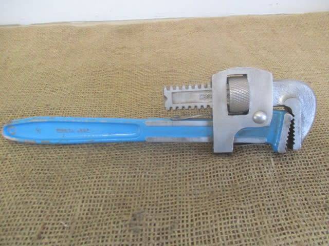 Nice Gedore 225/300 Adjustable Pipe Wrench     SA