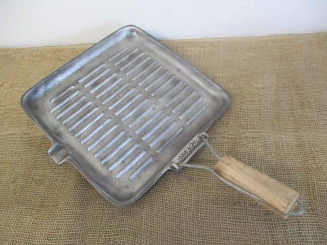 Beautiful Sizable 28 X 28 Cast Iron Skillet