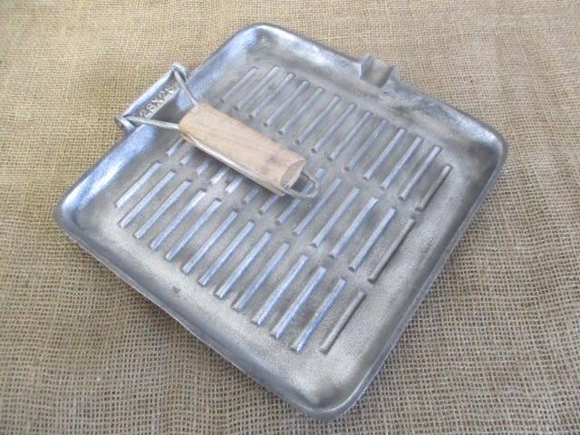 Beautiful Sizable 28 X 28 Cast Iron Skillet