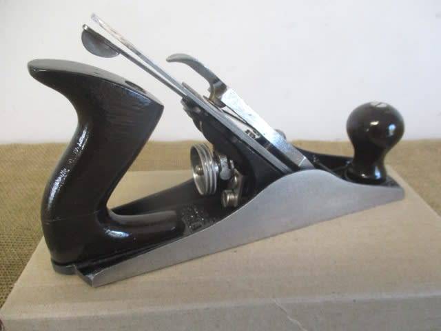 Small But Tried.....This Nice Vintage Stanley Bailey No 3 Hand Plane        Made In England