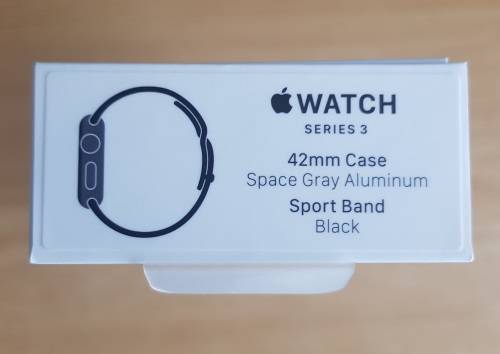42mm Apple Watch Series 3 MINT CONDITION!!