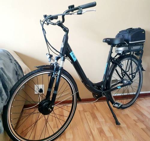 *MINT CONDITION* Avalanche e-go City E-Bike