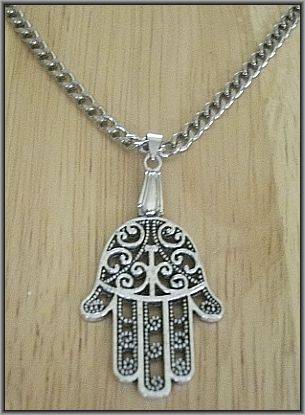4mm Wide Charming Hamsa Necklace