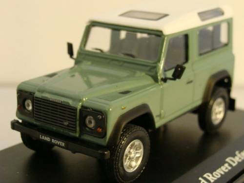 LAND ROVER DEFENDER 90, New in Perspex Case, 1/43, die-cast