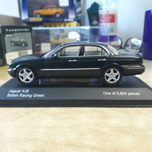 CORGI VANGUARDS  JAGUAR XJ6, 1/43, DIE-CAST, MINT IN BOX