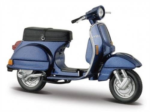 Vespa P150X 1978 - Blue - Maisto, Die Cast, 1:18, New in Box