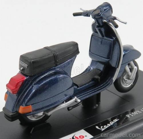 Vespa P150X 1978 - Blue - Maisto, Die Cast, 1:18, New in Box