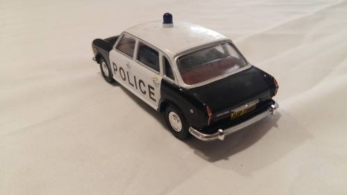 Corgi 1/43 Scale Model Car VA08911 - Austin 1800 - Durham Police, Been on Display, No Box
