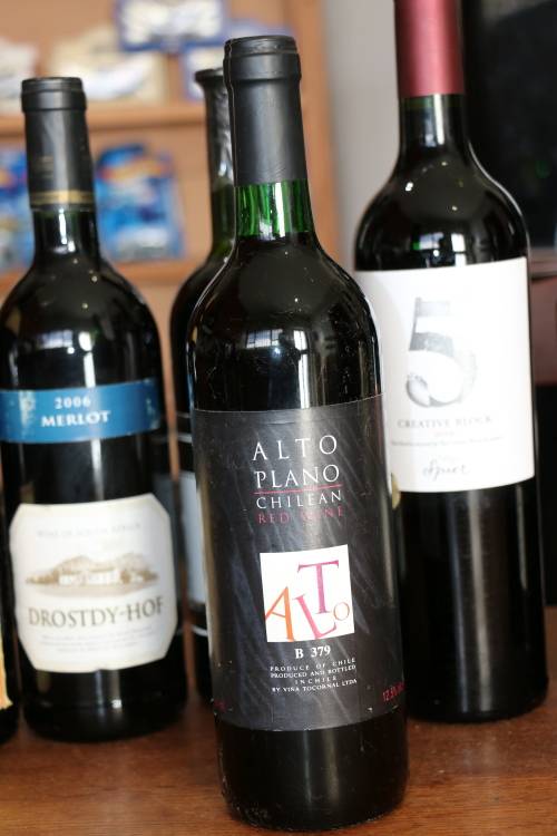Beautiful Alto Plano Chilean Red Wine - 750 ml