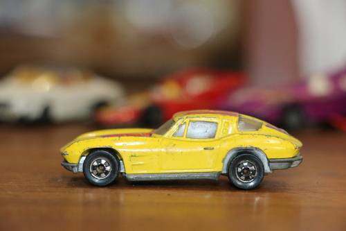 HOT WHEELS Diecast Model Car - 1979 Hi-Rakers Split Window Corvette