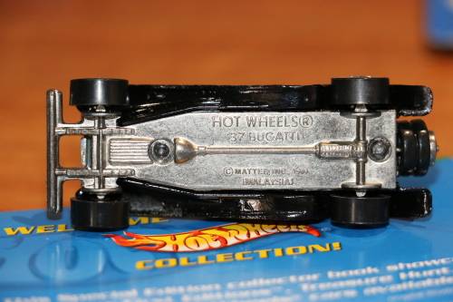 1980 Hot Wheels with White Wall Tyres Diecast Model - '37 Bugatti