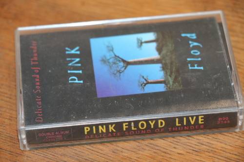 Vitage set of Tapes - PINK FLOYD - Delicate Sound of Thunder