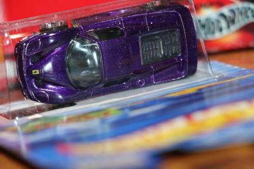 2001 HOT WHEELS Diecast Model - FERRARI F50