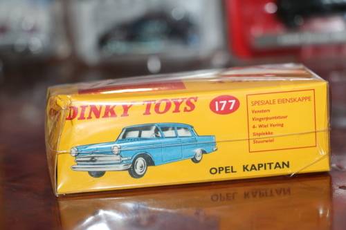 Dinky Toys Collectors Die Cast Model - DeAgostini - Opel Kapitan