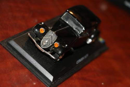 Collectors Die Cast Model - Citroen 11CV