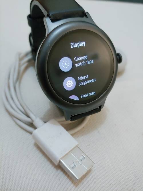 LG w270 Smart Watch