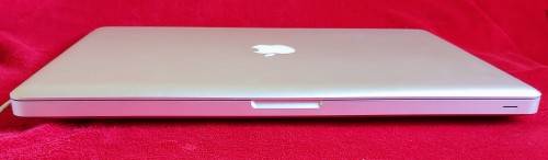 Apple Macbook Pro 15.4`, i7, 2.66ghz, 8gb Ram, 750gb HDD (Mid 2010)