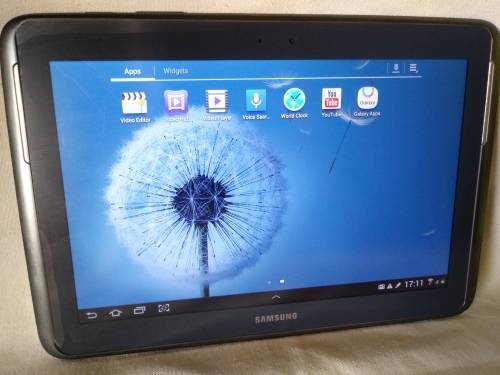 Samsung Galaxy 10.1 inch Tablet with original Samsung Stylus. (32GB)